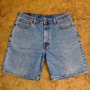 Levi’s 550 Jean Shorts